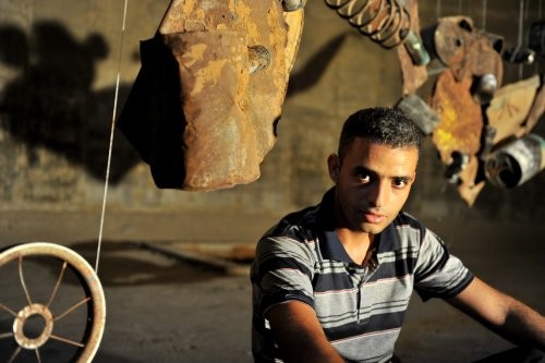 Abdullah al-Rozzi: Kunst aus Gaza, aus dem Uterus des Leidens