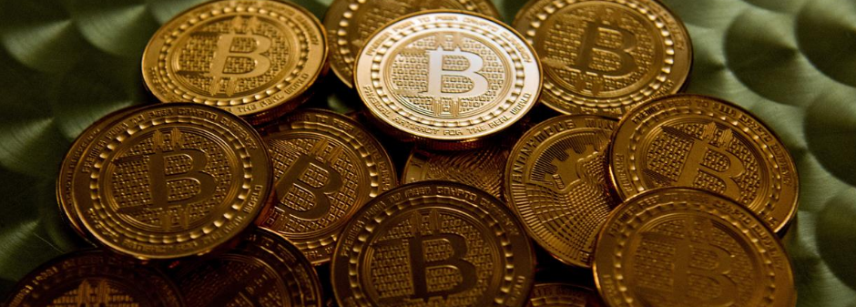 Bitcoin, le ragioni del boom della nuova moneta forte