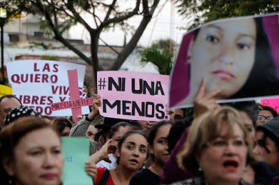 Dos mujeres fueron asesinadas al día en México durante 2017