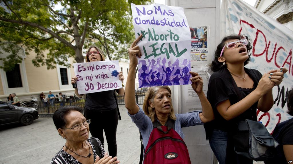 Se manifiestan en favor del aborto en Venezuela