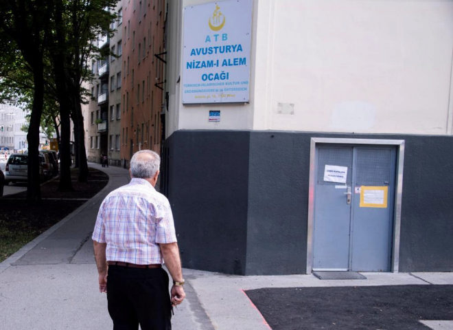 La comunidad islámica de Austria apoya el cierre de mezquitas extremistas