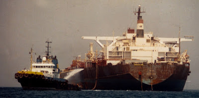 Prohibiting Maintenance of Tanker Off Yemeni Coast, Saudis Risk Explosion and Environmental Disaster